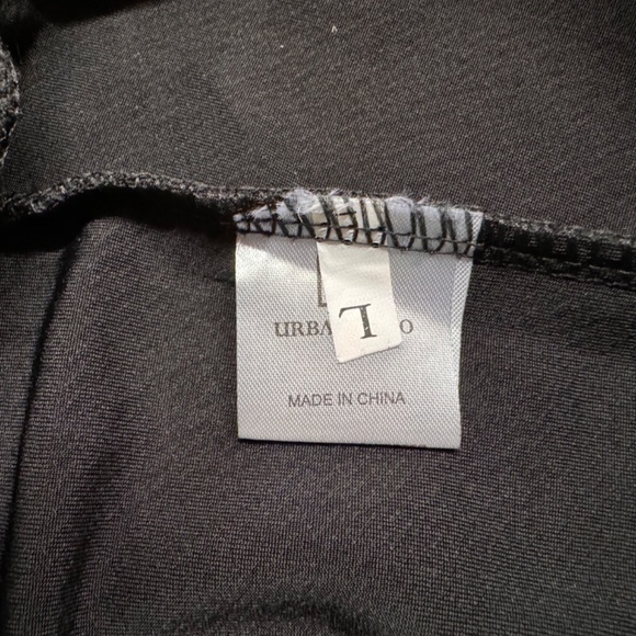 Urban Coco Skirt Sz L Black Circle Elastic waistline - Picture 4 of 4